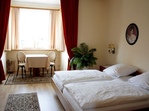 Doppelzimmer im Hotel Garni Hubertus